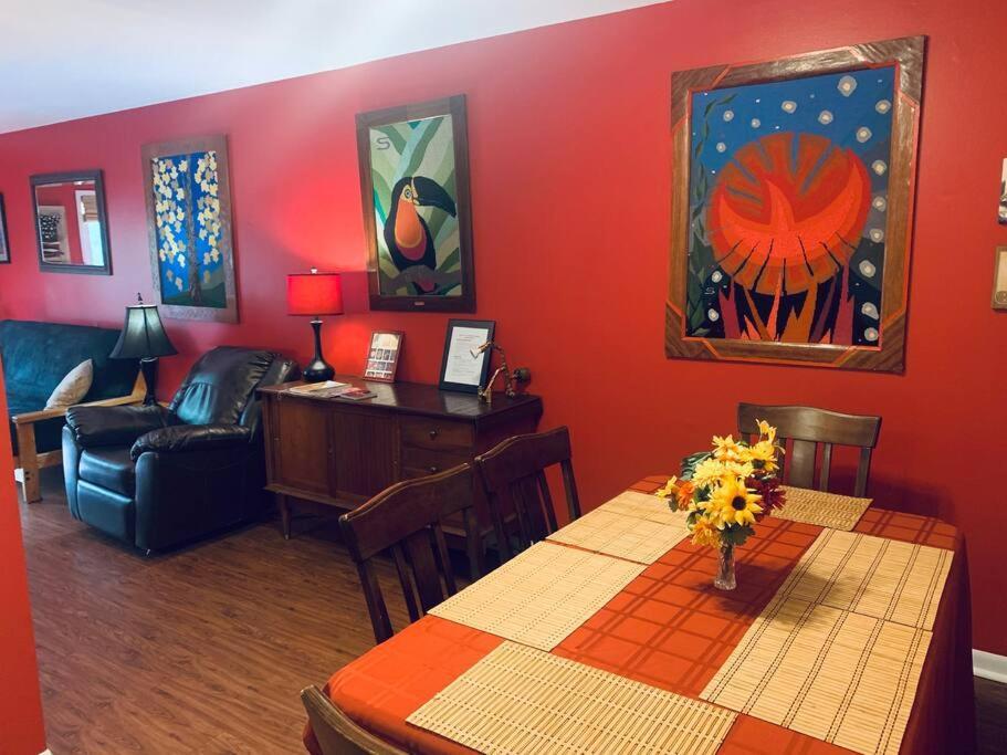 אתנס Family Friendly Downtown Home - Private Yard & Grill - Location, Location, Location! מראה חיצוני תמונה