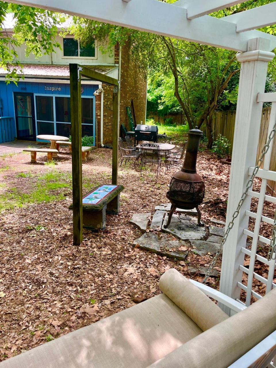 אתנס Family Friendly Downtown Home - Private Yard & Grill - Location, Location, Location! מראה חיצוני תמונה