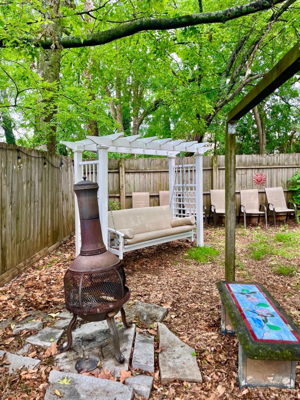 אתנס Family Friendly Downtown Home - Private Yard & Grill - Location, Location, Location! מראה חיצוני תמונה